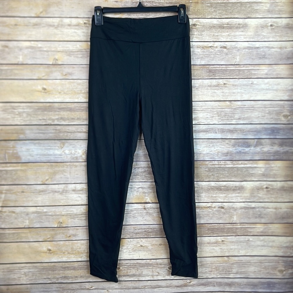 NIB Simple Addiction leggings